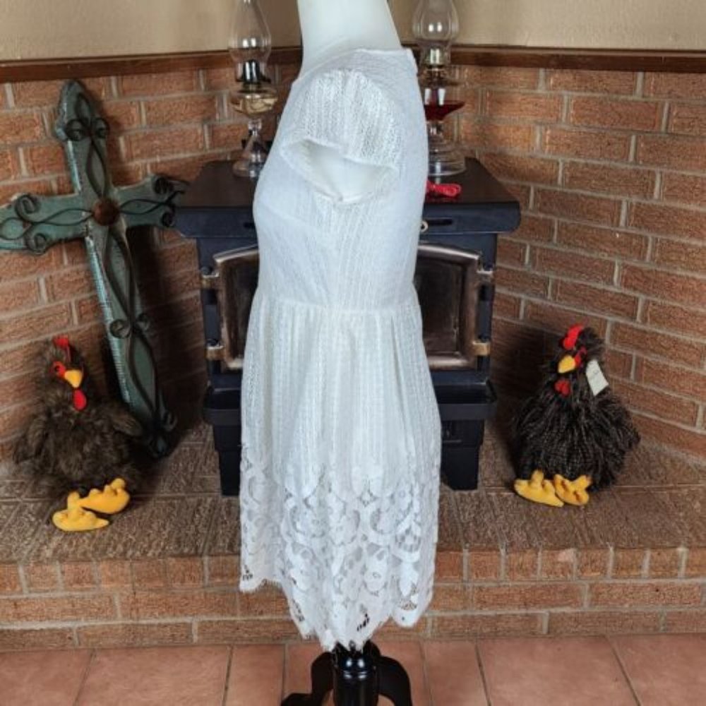 Loft White Lacy Scalloped Midi Spring Dress Size 2 - Picture 2 of 8